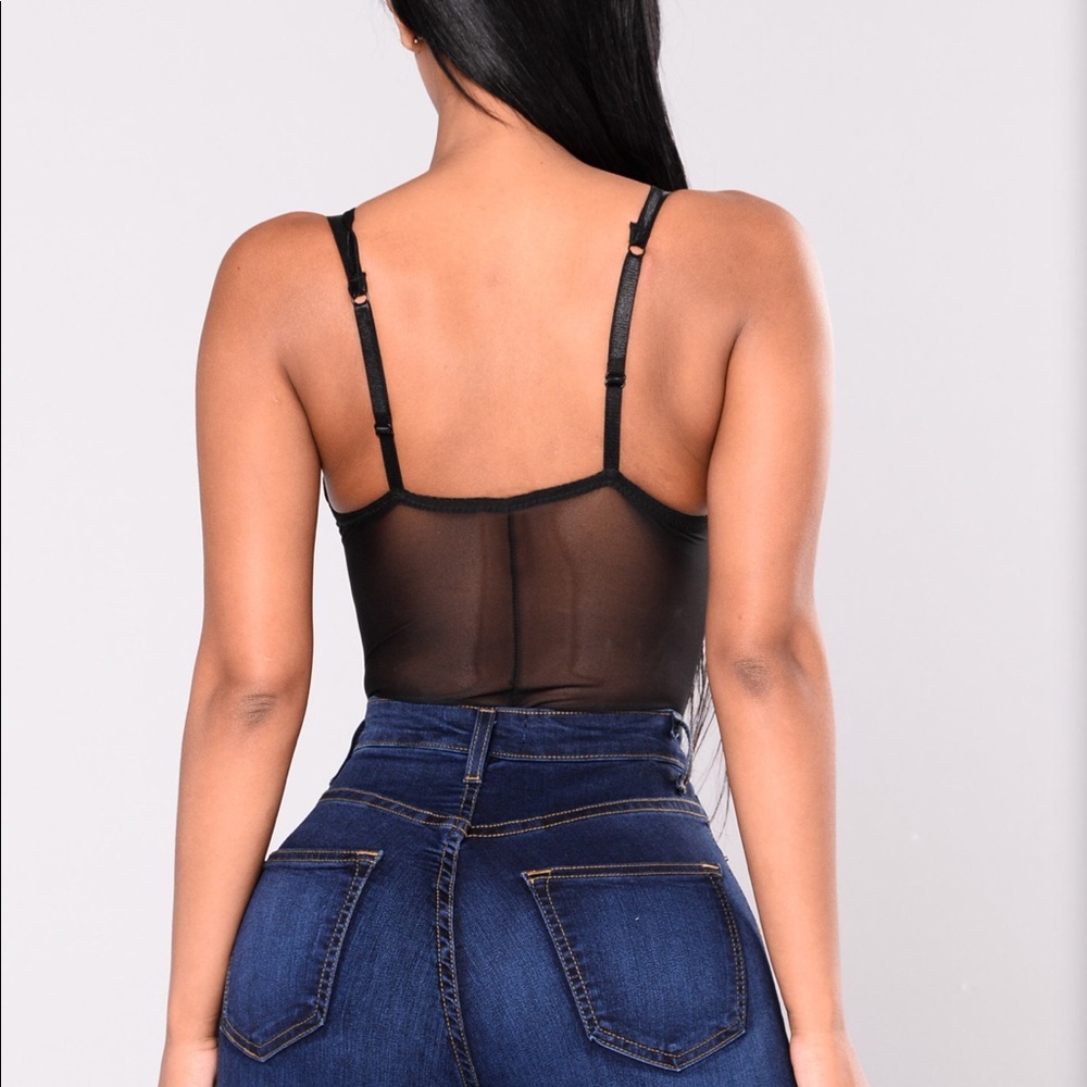 🖤 Black Teddy Bodysuit 🖤 - Picture 3 of 3